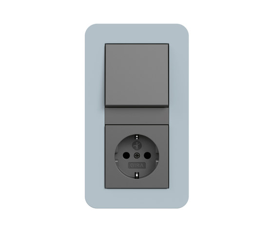 E3 | Switch range | Push-button switches | Gira