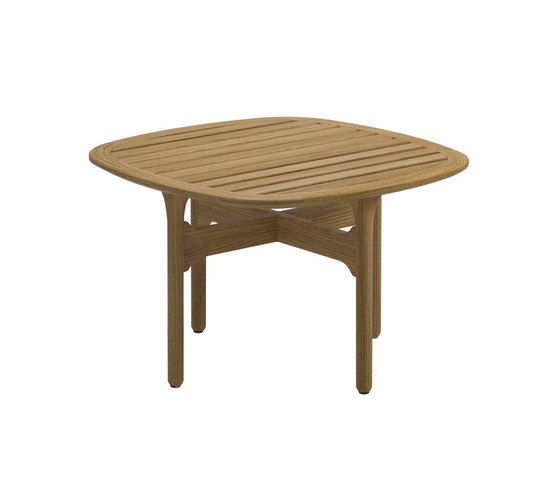 Bay Side Table | Mesas auxiliares | Gloster Furniture GmbH