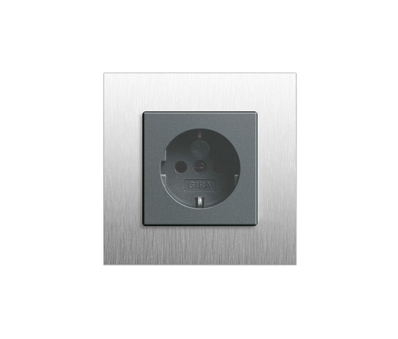 Esprit stainless steel | Switch range | Enchufes Schuko | Gira