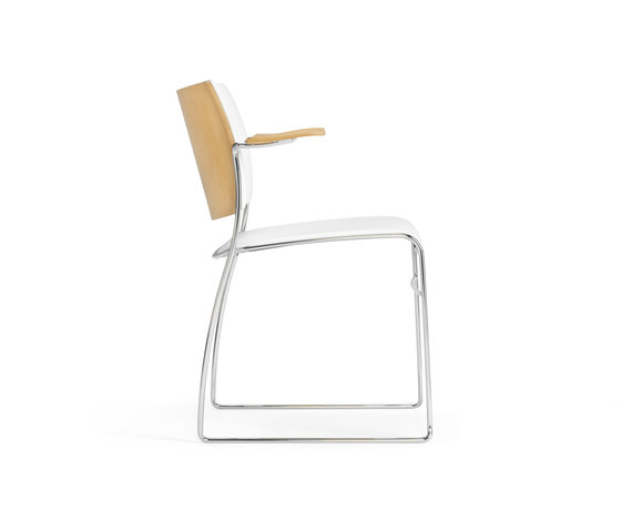 Ease Arm Chair | Sillas | Leland International