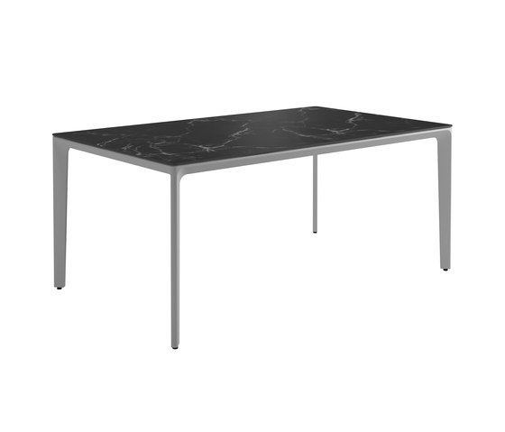 Carver Table | Tavoli pranzo | Gloster Furniture GmbH