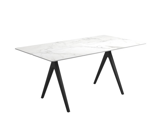 Split Small Table | Dining tables | Gloster Furniture GmbH