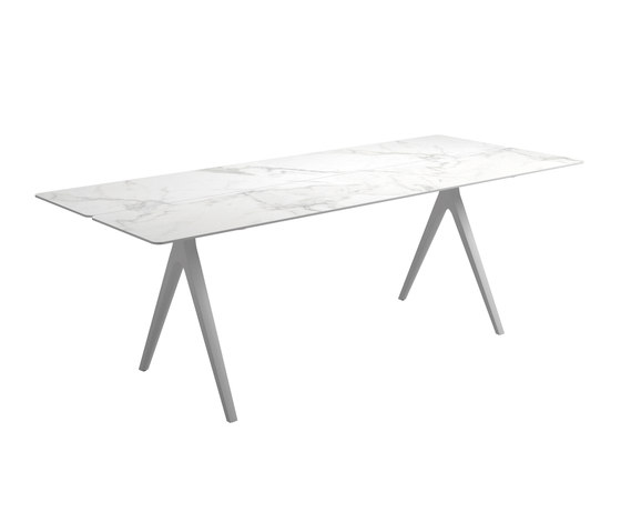 Split Medium Table | Tables de repas | Gloster Furniture GmbH