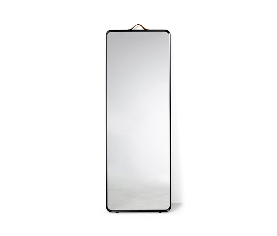 Norm Floor Mirror | Black | Miroirs | Audo Copenhagen
