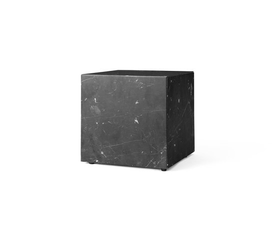 Plinth Cubic | Black Marble | Tables d'appoint | Audo Copenhagen