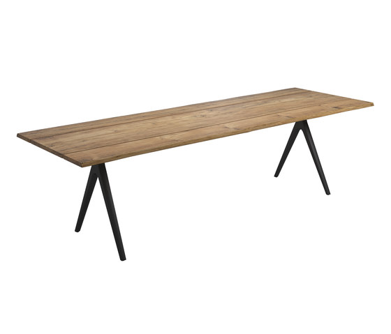 Split Raw Dining Table | Tables de repas | Gloster Furniture GmbH