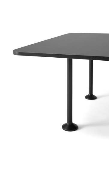 Godot | Coffee Table Rectangular Charcoal | Mesas de centro | Audo Copenhagen