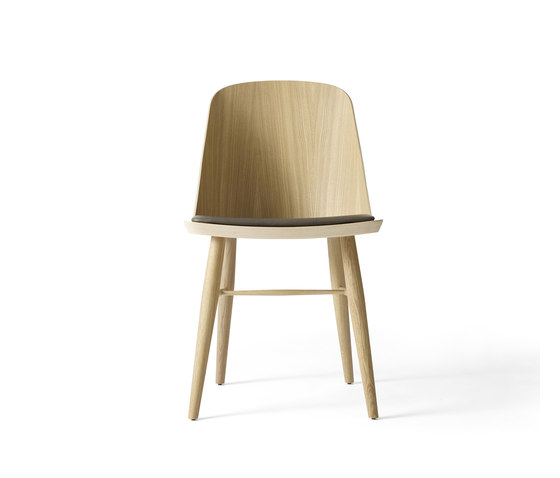 Synnes Chair | Natural Oak/Grey Brown | Sillas | Audo Copenhagen