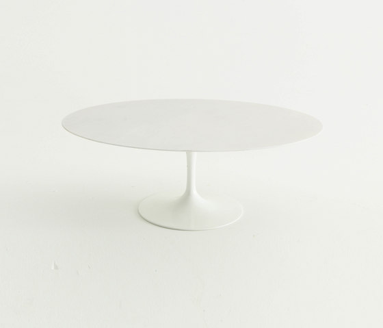 Saarinen Tulip Low Table | Coffee tables | Knoll International