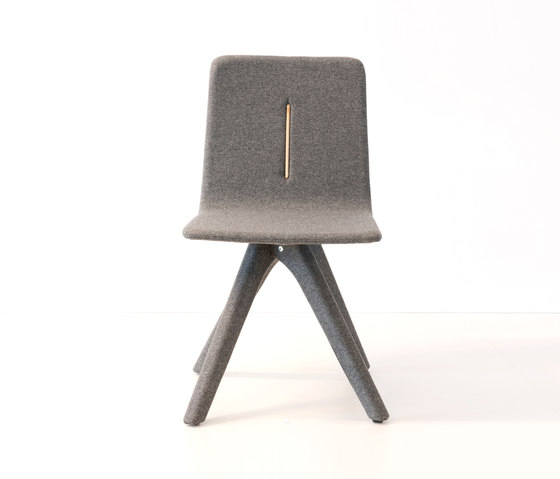 Cross Solid Chair | Sedie | dutchglobe