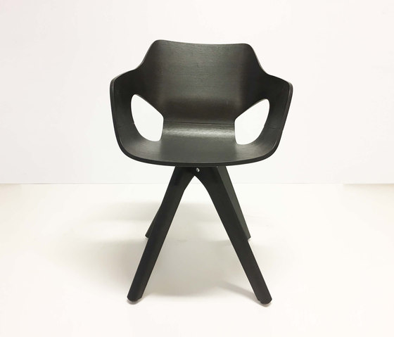Curved Solid Chair | Sillas | dutchglobe