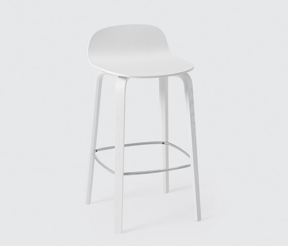 Visu Counter Stool | Bar stools | Muuto