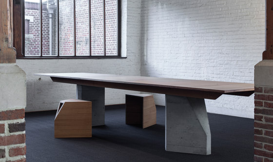 PLY 3 Series table with 2 bases | Mesas comedor | Van Rossum