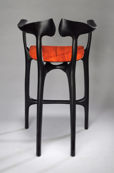 Swallowtail bar stool | Sgabelli bancone | Brian Fireman Design