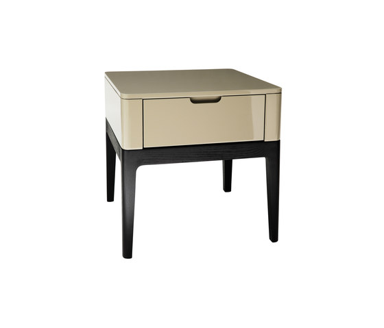 Earl | side table | Mesas auxiliares | HC28