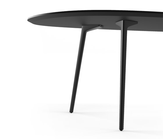 Fly Table | Tavoli contract | Leland International