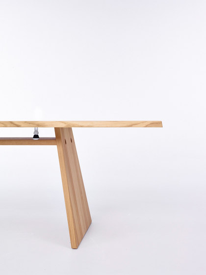 June Table | Dining tables | Cruso