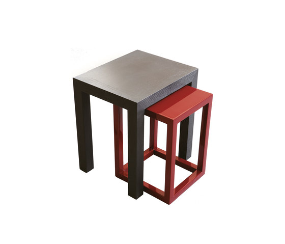 Chest | side table | Tavolini impilabili | HC28