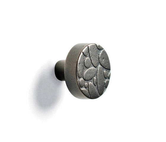 Knobs & T-Pulls - CK-433 | Cabinet knobs | Sun Valley Bronze