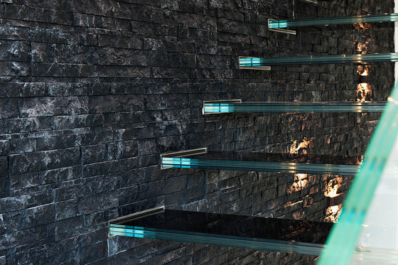 Mistral Black | Staircase systems | Siller Treppen
