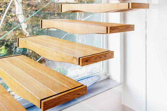 Floating Waves | Staircase systems | Siller Treppen