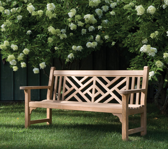 Chippendale Bench | Panche | Kingsley Bate