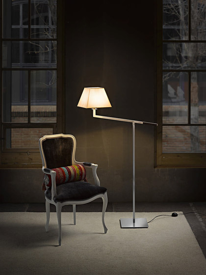 Carlota floor lamp | Free-standing lights | BOVER