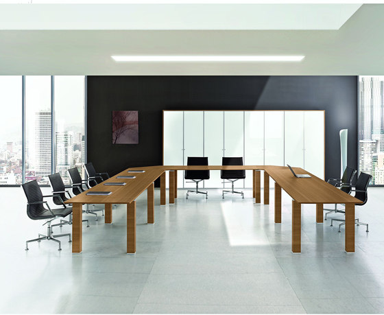 Jet | Contract tables | Bralco