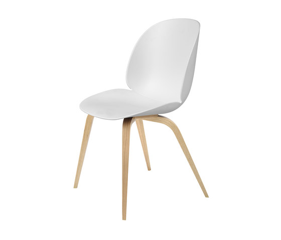 Beetle Chair – wood base | Sillas | GUBI