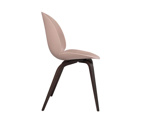 Beetle Chair – wood base | Sillas | GUBI