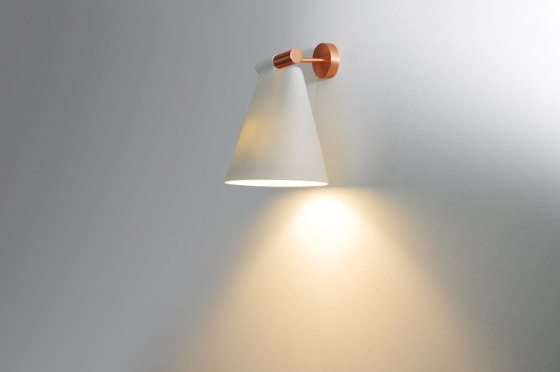 Cone Light W | Wall lights | B.LUX