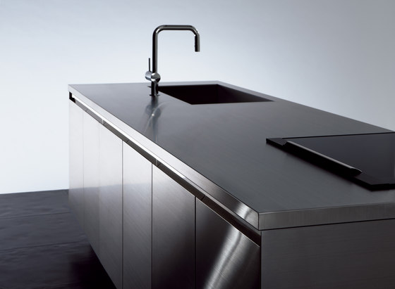 Grad45 (Vibration finish) | Island kitchens | Sanwa Company