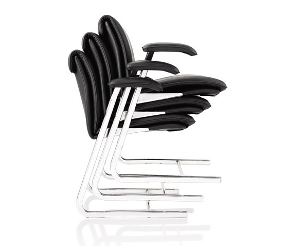 Delphi Low Back Stacking Visitor Chair | Chairs | Boss Design