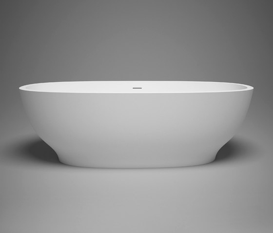 fini•1 | blu•stone™ freestanding oval bathtub | Badewannen | Blu Bathworks