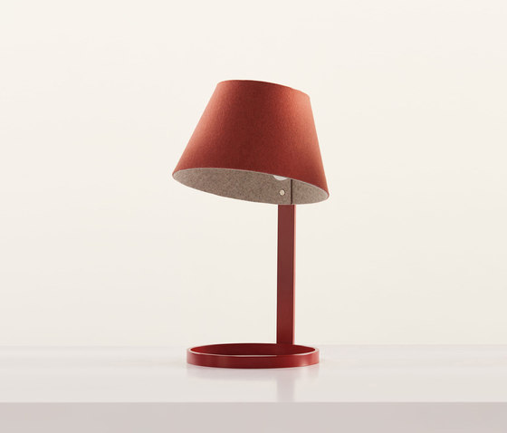 Sanna Lamp | Lampade tavolo | Teknion
