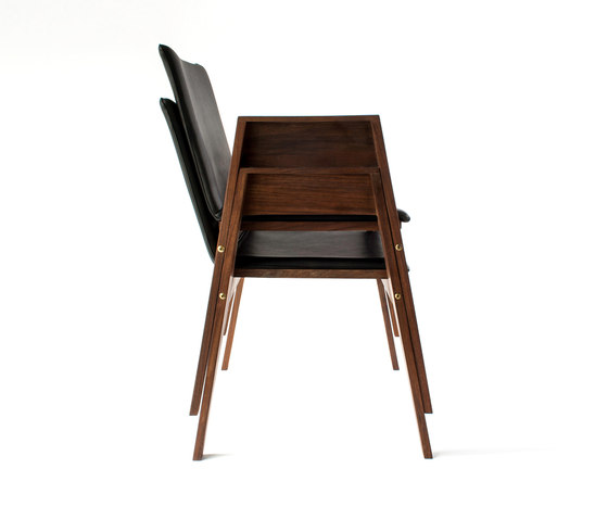 SEATTLE CHAIR | Chaises | Museum & Library Furniture
