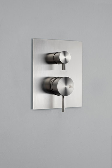 Ottavo | Stainless steel mixer set 2 ways diverter | Shower controls | Quadrodesign