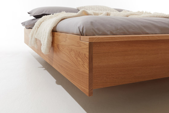 Flai Bed solid oak | Letti | Müller small living