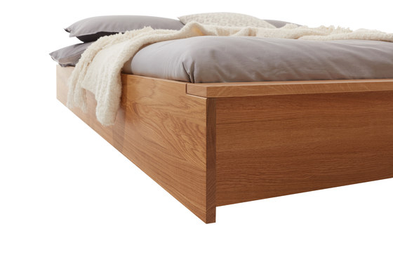 Flai Bed solid oak | Letti | Müller small living