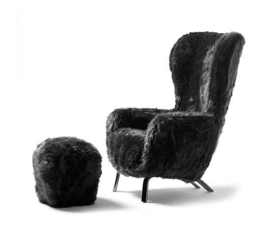 Guelfo Fur Limited Edition wingback & footstool | Sillones | Opinion Ciatti