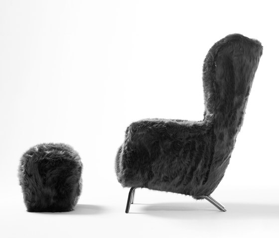 Guelfo Fur Limited Edition wingback & footstool | Sessel | Opinion Ciatti
