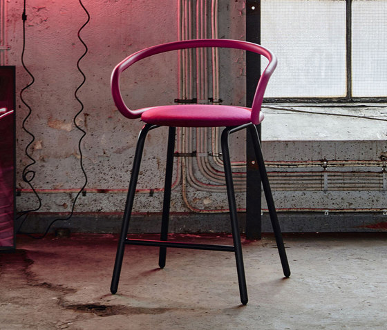 Kaloo stool 630 | Bar stools | Materia