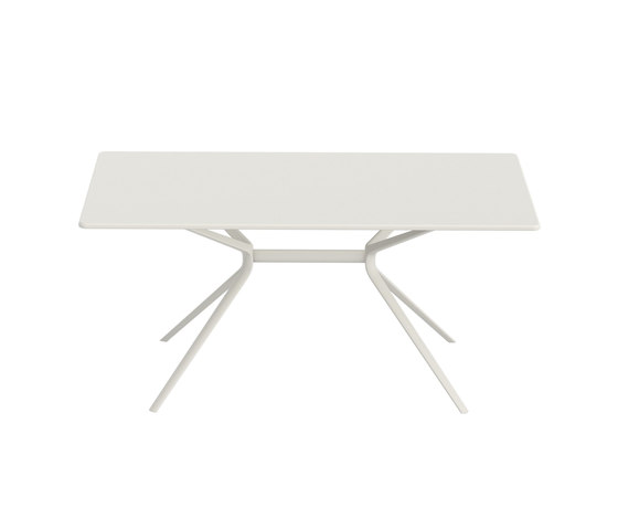 Moai Table | Dining tables | Fast