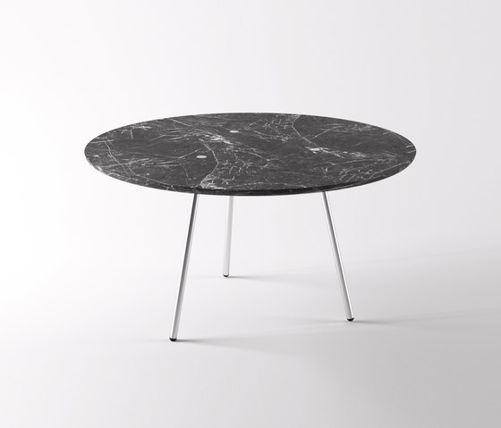 More | Dining tables | Agapecasa