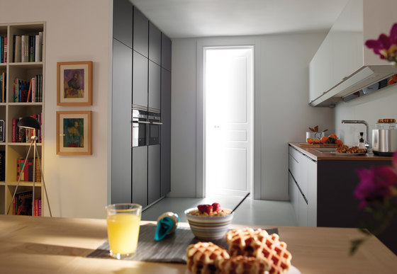 UMBRA-E Anthracite Grey | Fitted kitchens | Santos