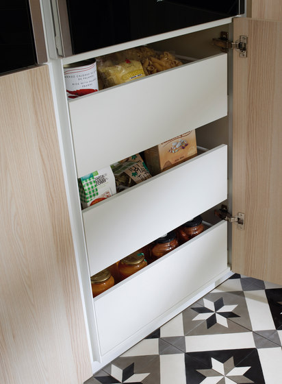 LINE-E Space for storing | Küchenorganisation | Santos