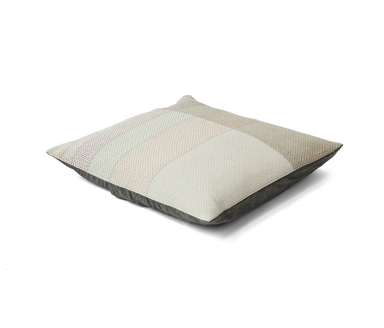 Fibonacci Fabrics Cushions | green | Coussins | Vij5
