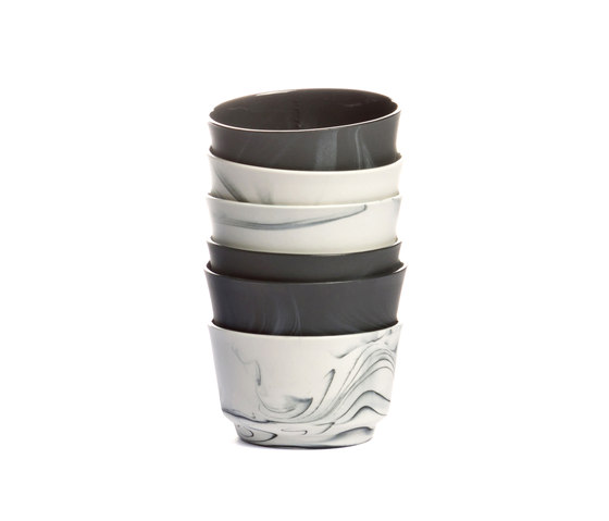 Pigments & Porcelain Cups | 120ml in black | Vajilla | Vij5