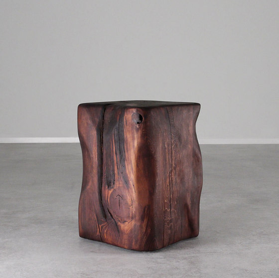 Pecos Natural Edge Side Table | Tables d'appoint | Pfeifer Studio