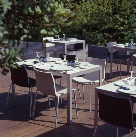 PEY hospitality  Tisch | Objekttische | Mobles 114